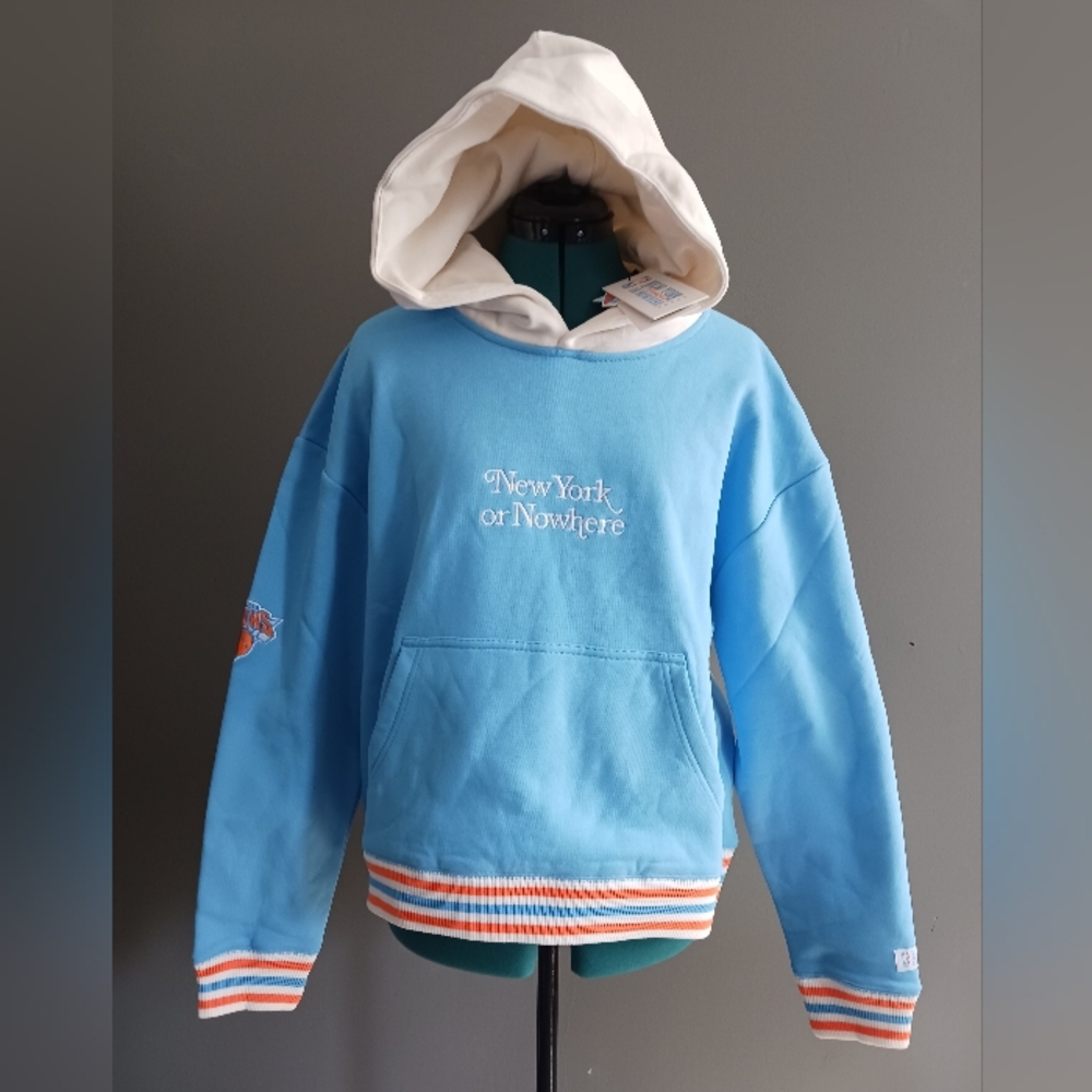 NWT NYON KNICKS blue Hoodie Size L